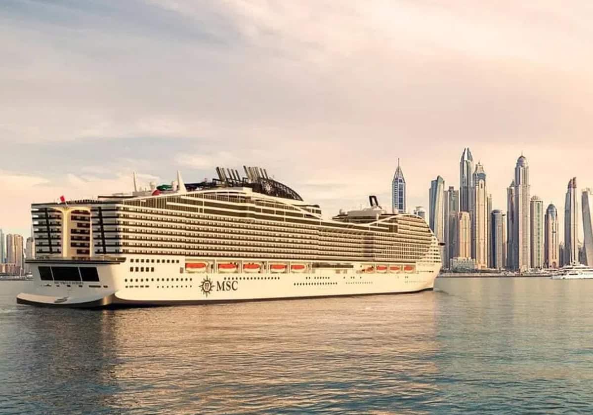 إنقاذ كوري سقط من سفينة في المياه القطرية