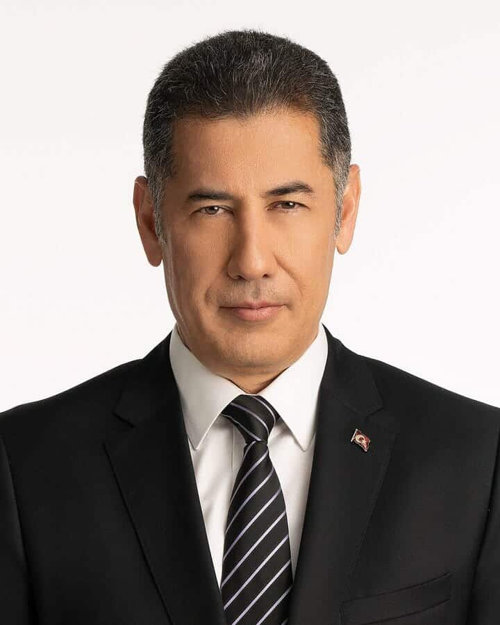 المرشح الرئاسي سنان أوغان