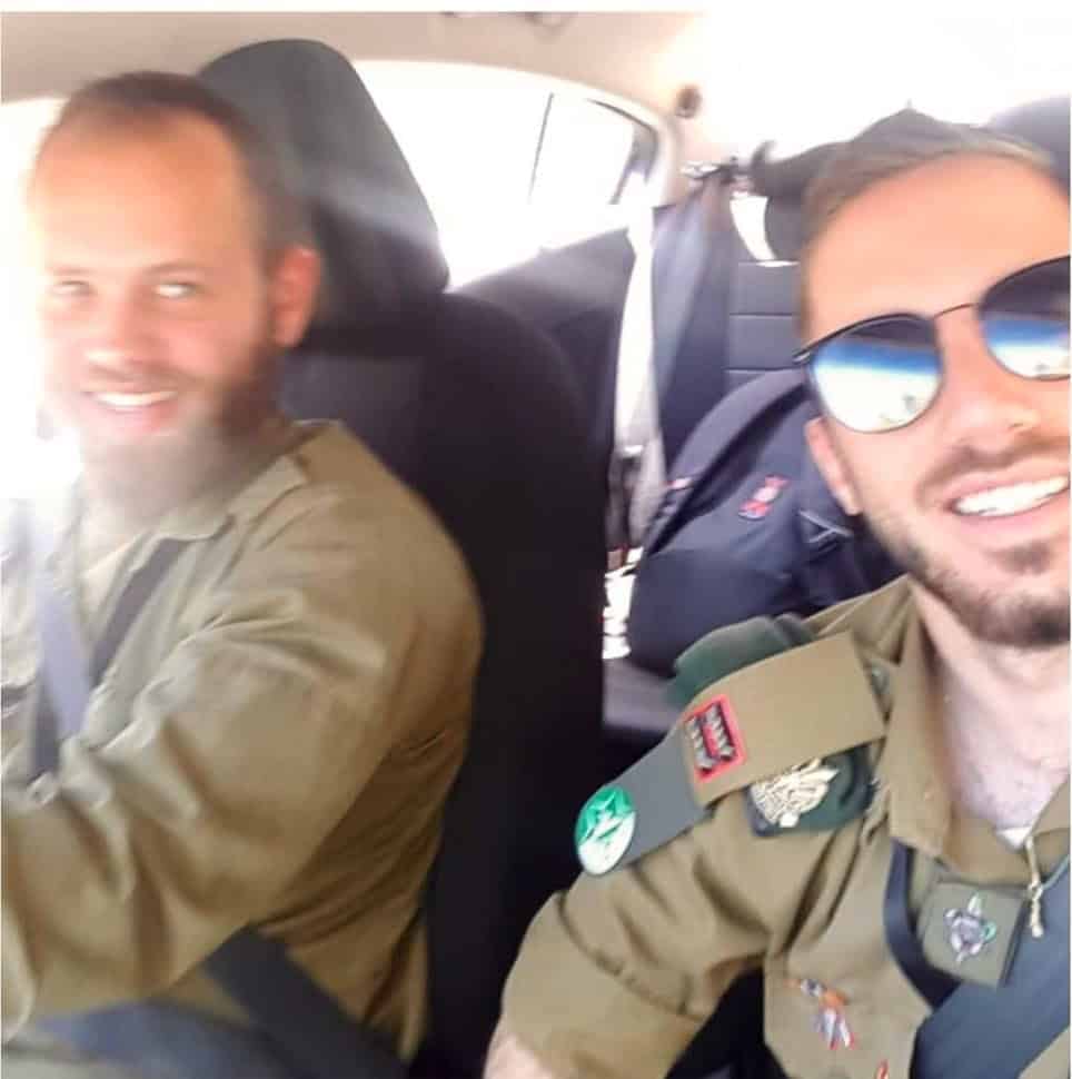 صورة المستوطن القتيل في عملية حرميش شمال طولكرم بملابس الجيش الاسرائيلي