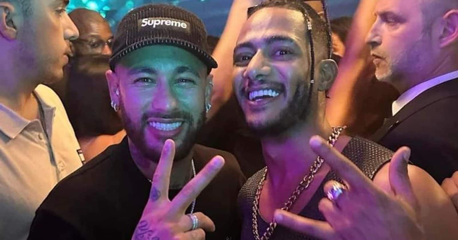 محمد رمضان يتباهي بصوره مع نيمار في بطولة للقمار في موناكو (شاهد) محمد رمضان ونيمار watanserb.com