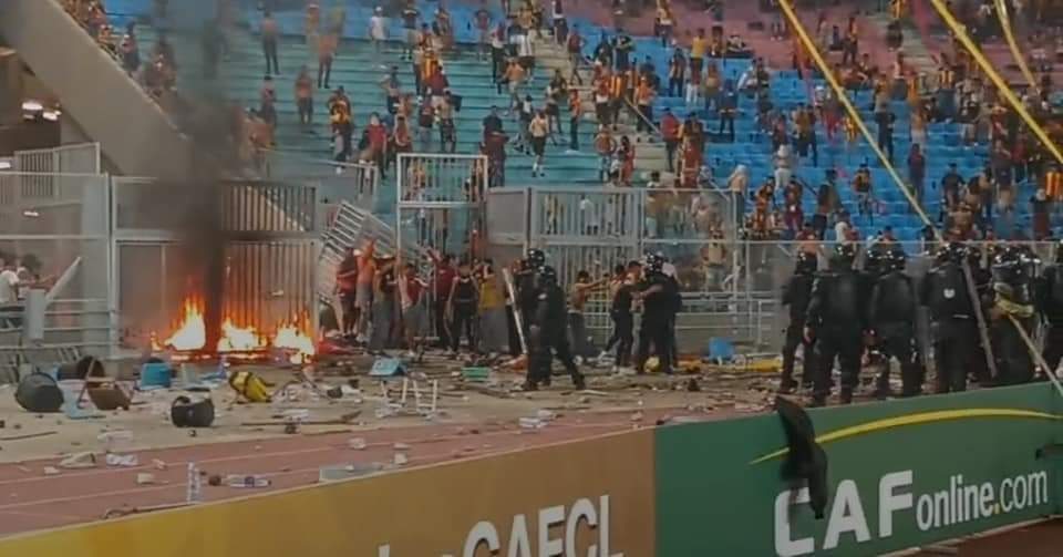 أعمال شغب في مباراة الترجي وشيبة القبائل