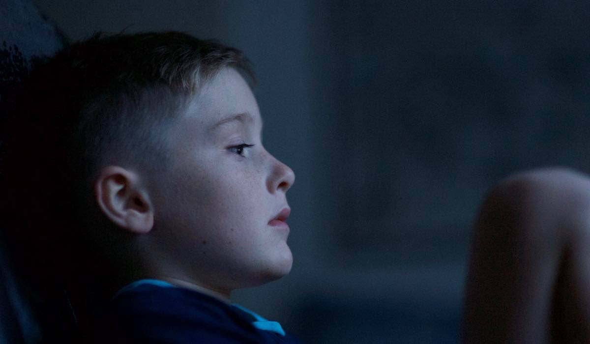 استخدام العنف البدني