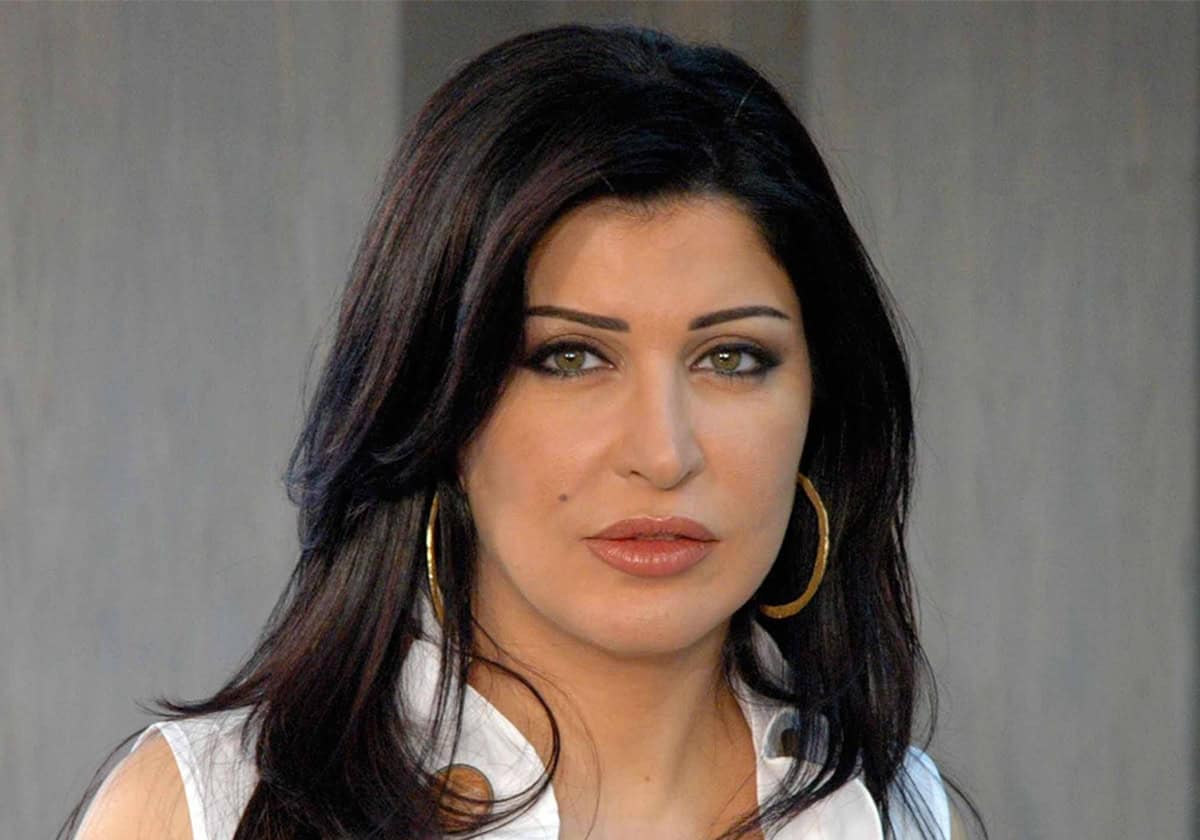 السورية جومانا مراد تُرعب متابعيها بوصيّة مفاجئة عن موتها ومكان دفنها.. ما القصة؟ السورية جومانا مراد watanserb.com