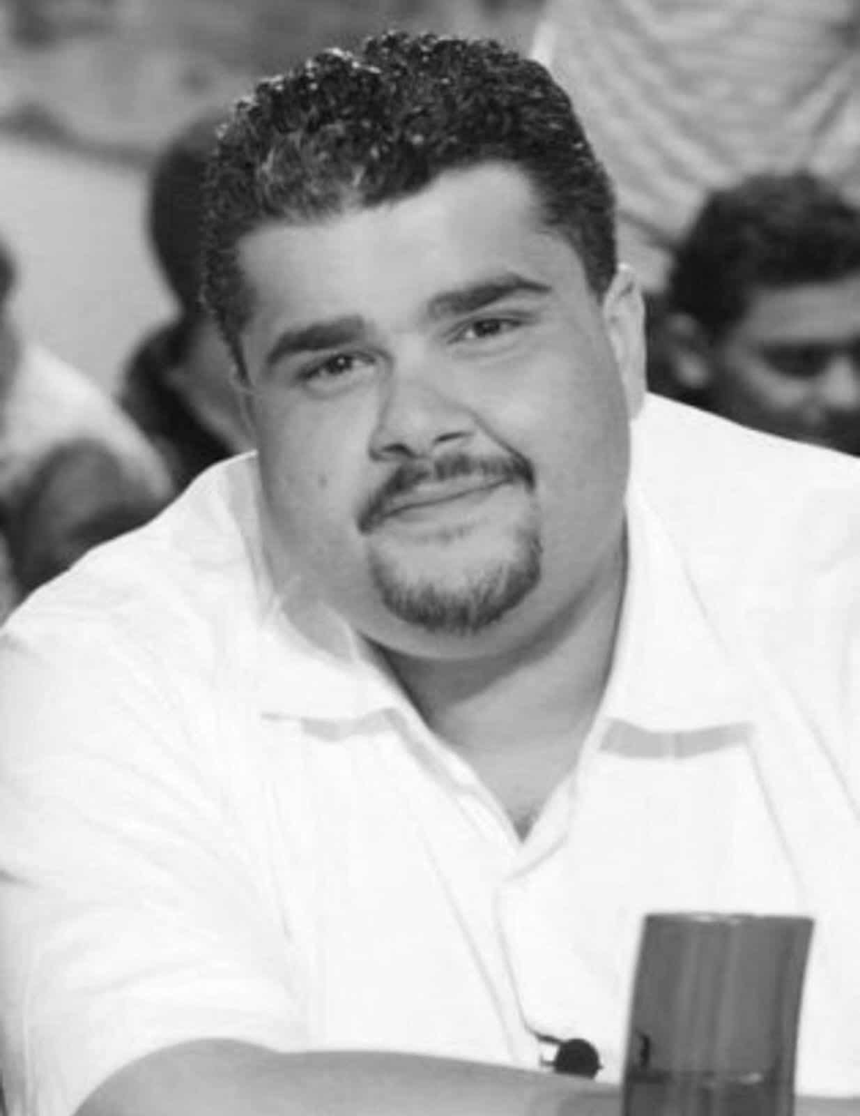 الفنان السعودي الراحل فهد الحيان