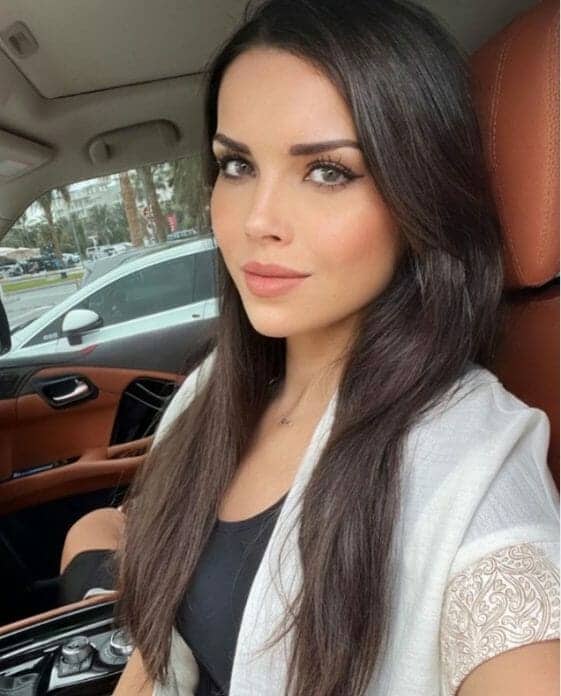 انباء عن انفصال رنا الحريري عن باسم ياخور