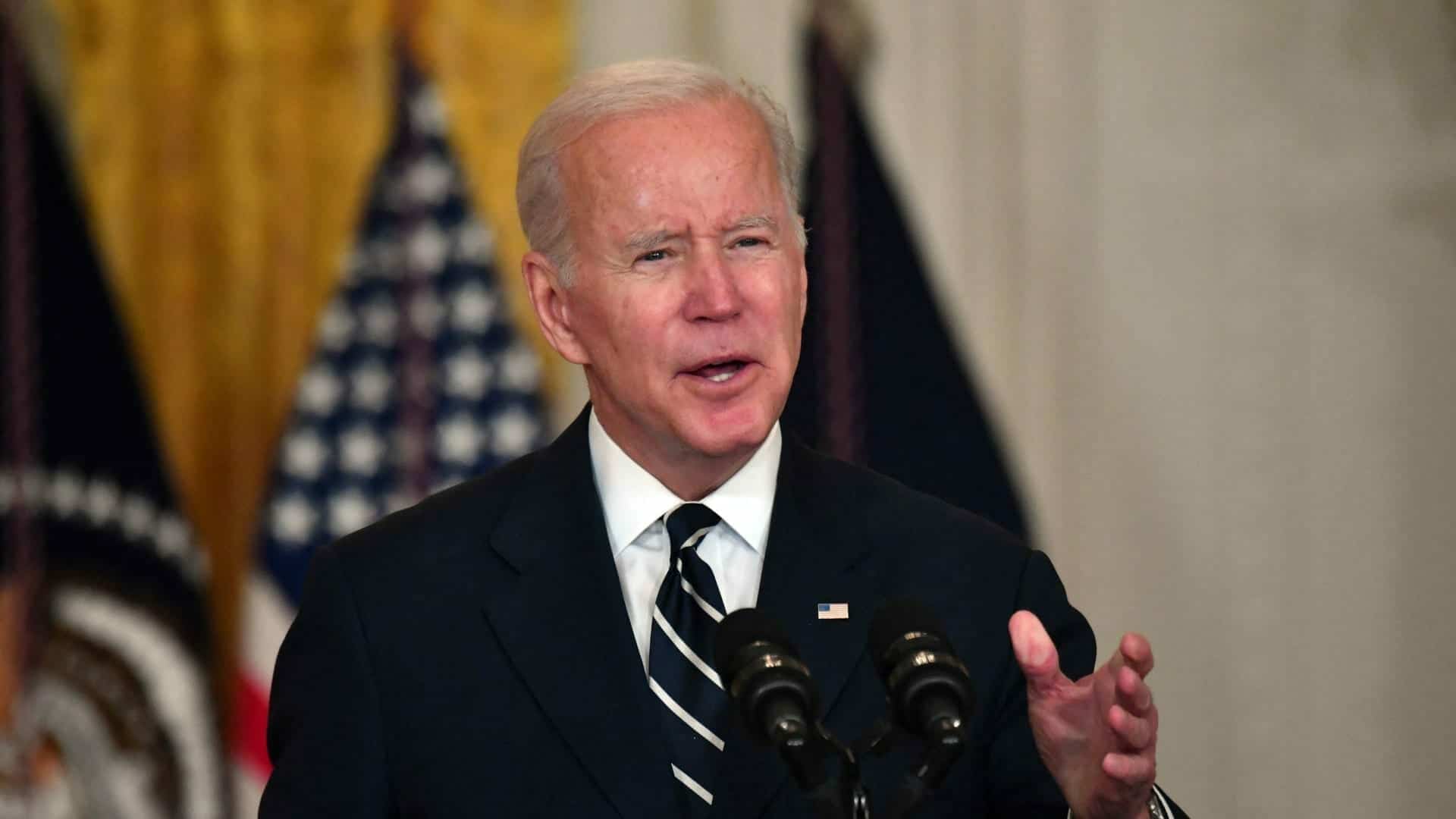 أصدر أوامر عاجلة.. بايدن يهدد “جنرالات السودان” وهذا ما قاله عن البشير بيان جو بايدن حول أحداث السودان watanserb.com