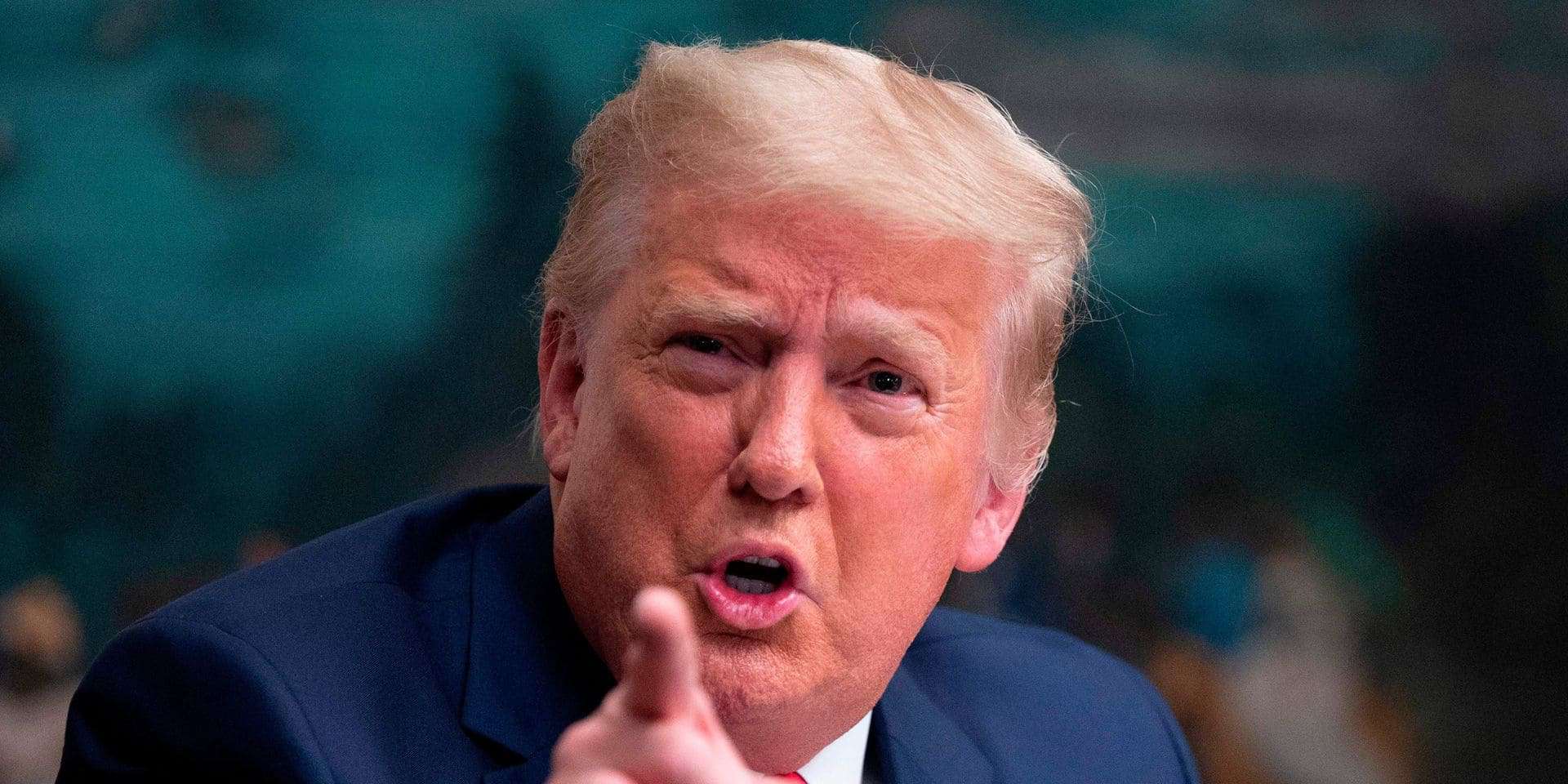 شتمها.. رد فعل عنيف لـ ترامب ضد مذيعة cnn بعدما سألته هذا السؤال دونالد ترامب يشتم مذيعة watanserb.com