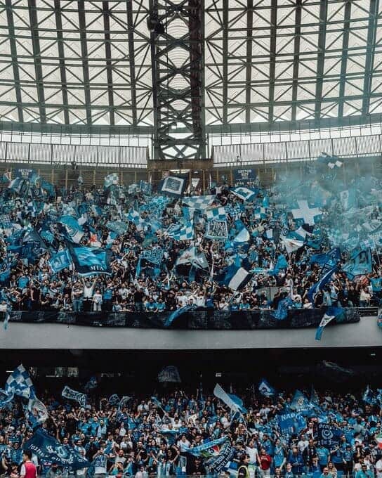 جماهير نابولي