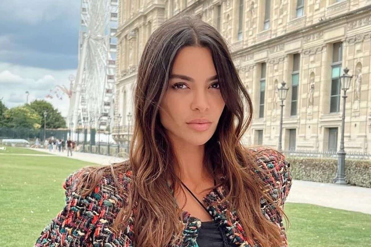 جوانا سانز زوجة داني ألفيس تستحم عارية في درجة حرارة 24 (شاهد) جونا سانز زوجة داني ألفيس تستحم عارية في درجة حرارة 24 (شاهد) watanserb.com