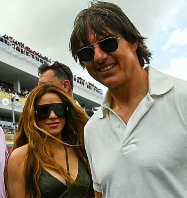 شاكيرا مع توم كروز