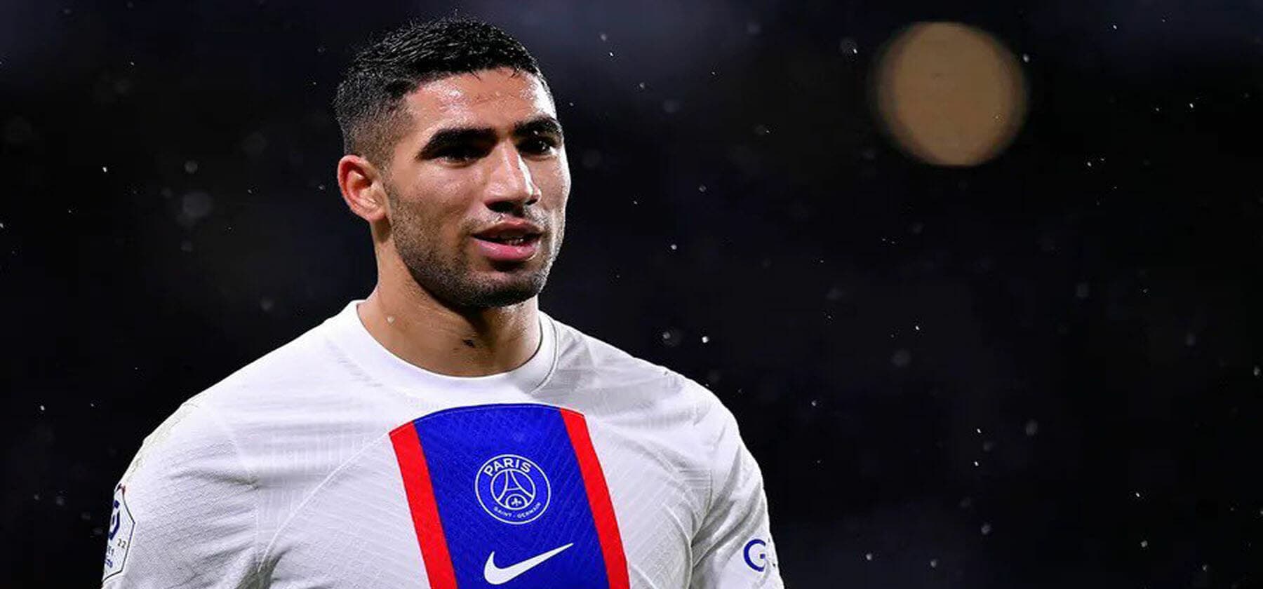 ميسي يُورط حكيمي في مشاجرة عنيفة بالدوري الفرنسي (فيديو) ميسي يورط حكيمي watanserb.com