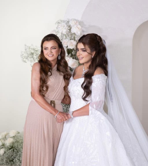 الشيخة مهرة وزوي غريغوراكوس