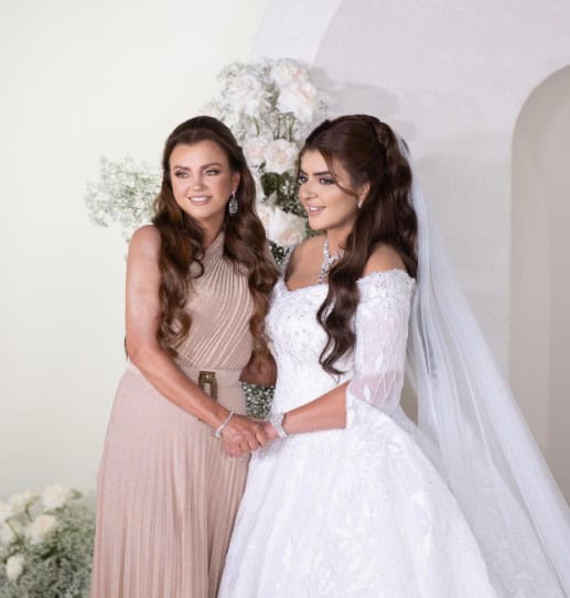 زوي غريغوراكوس والشيخة مهرة