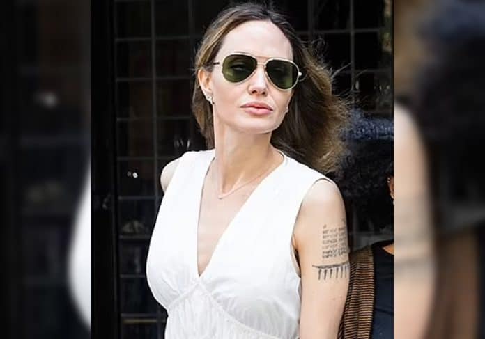 أنجلينا جولي