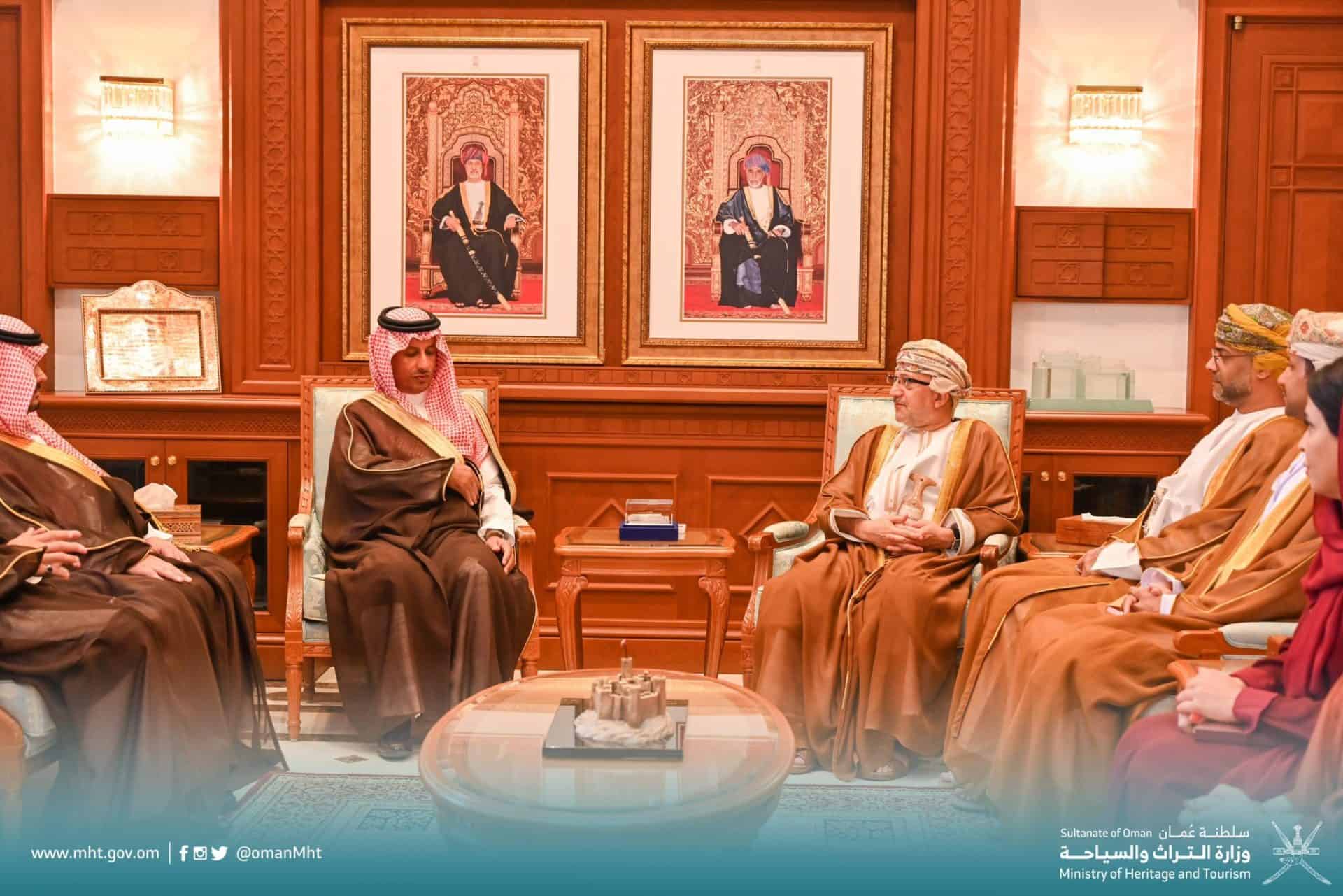 مبادرات سياحية مشتركة بين مسقط والرياض