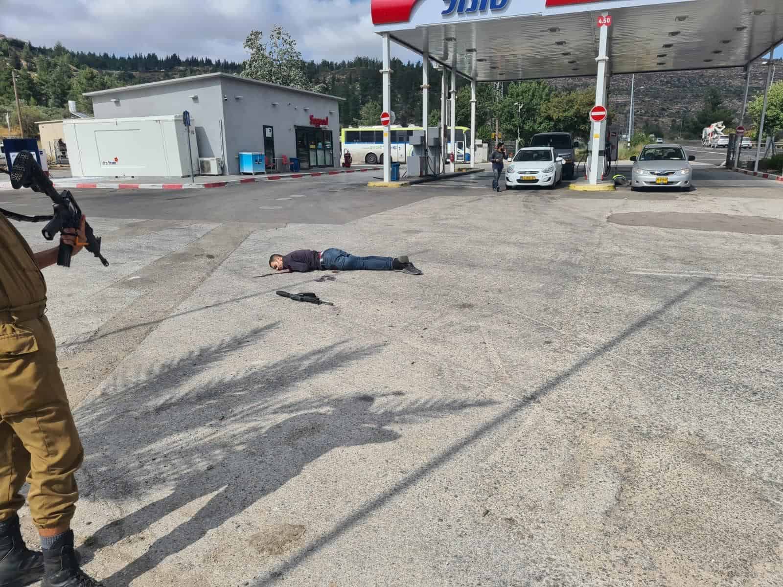 أحد منفذي عملية اطلاق النار قرب مستوطنة "عيلي"