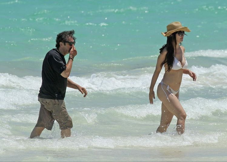 آل باتشينو زوجته السابقة لوسيلا سولا