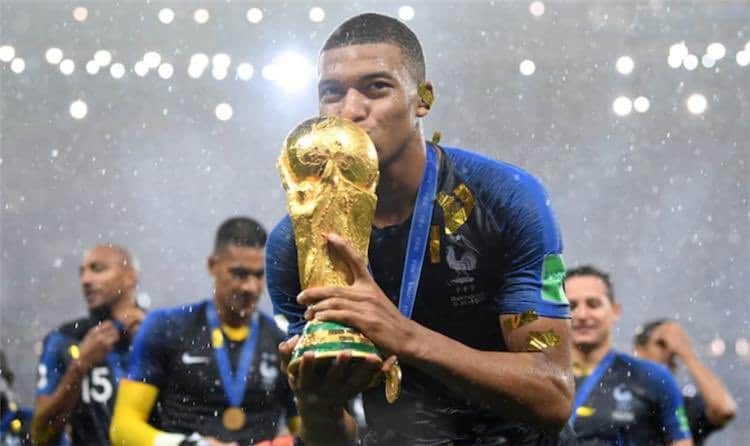 الفرنسي مبابي