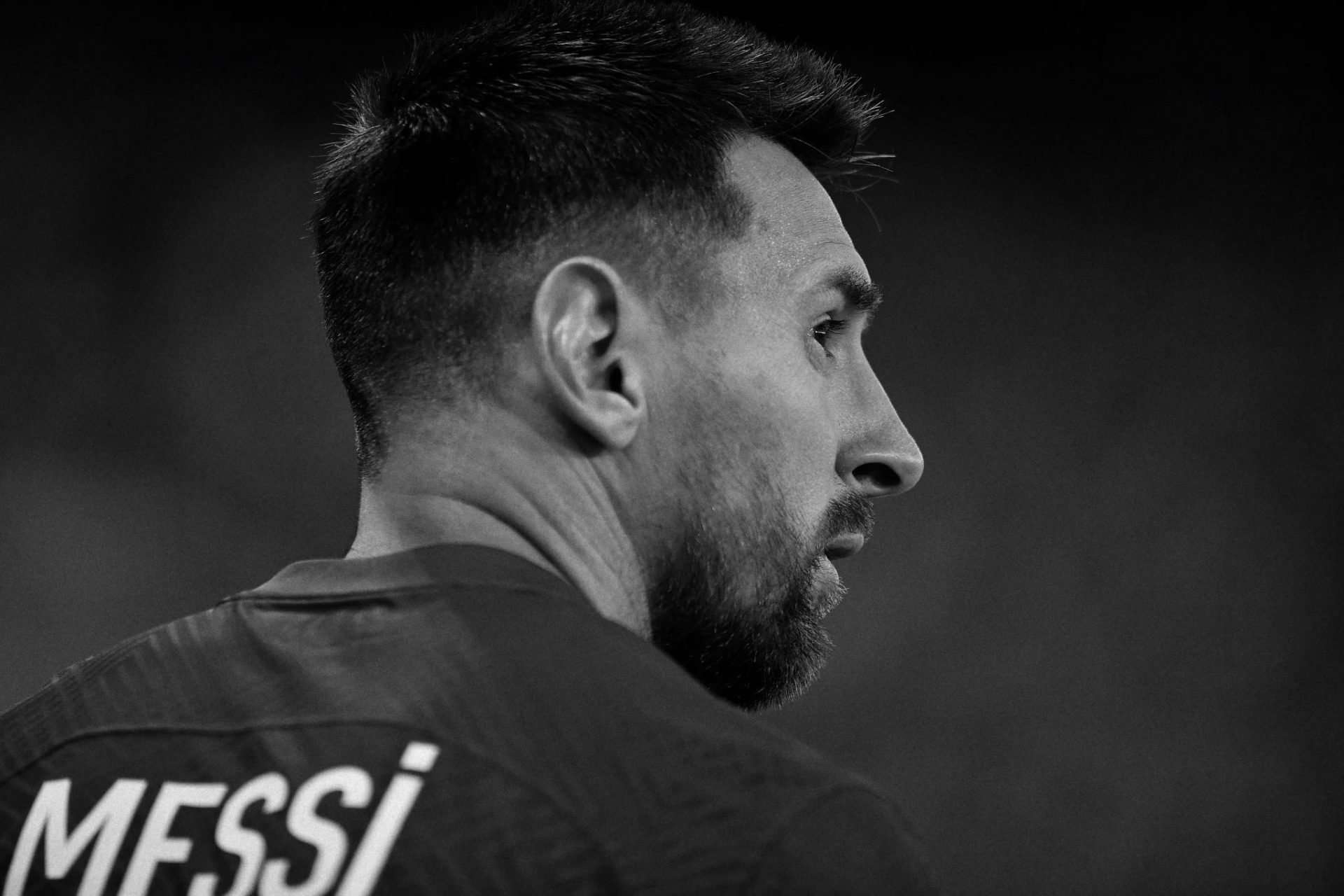 رحيل ميسي عن باريس