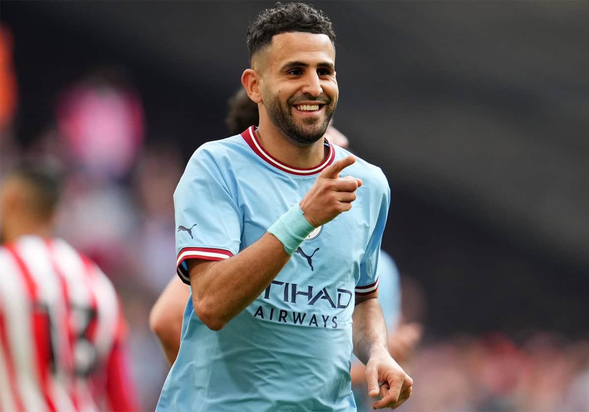 رياض محرز مطلوب في أهلي جدة السعودي هذا الصيف رياض محرز مطلوب في أهلي جدة السعودي