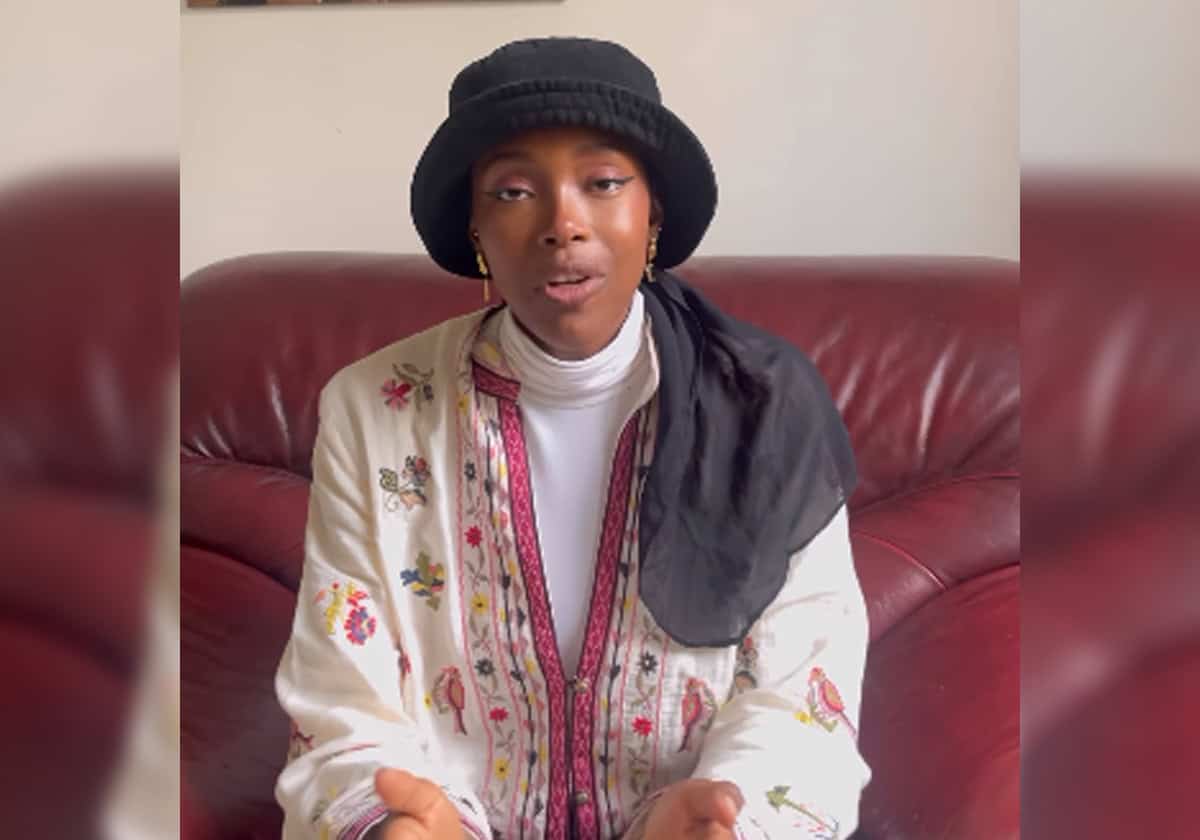 “ليس لكسب التعاطف”.. مؤثرة جزائرية تبث فيديو صادما وتبكي "ليس لكسب التعاطف".. مؤثرة جزائرية تبث فيديو صادما وتبكي