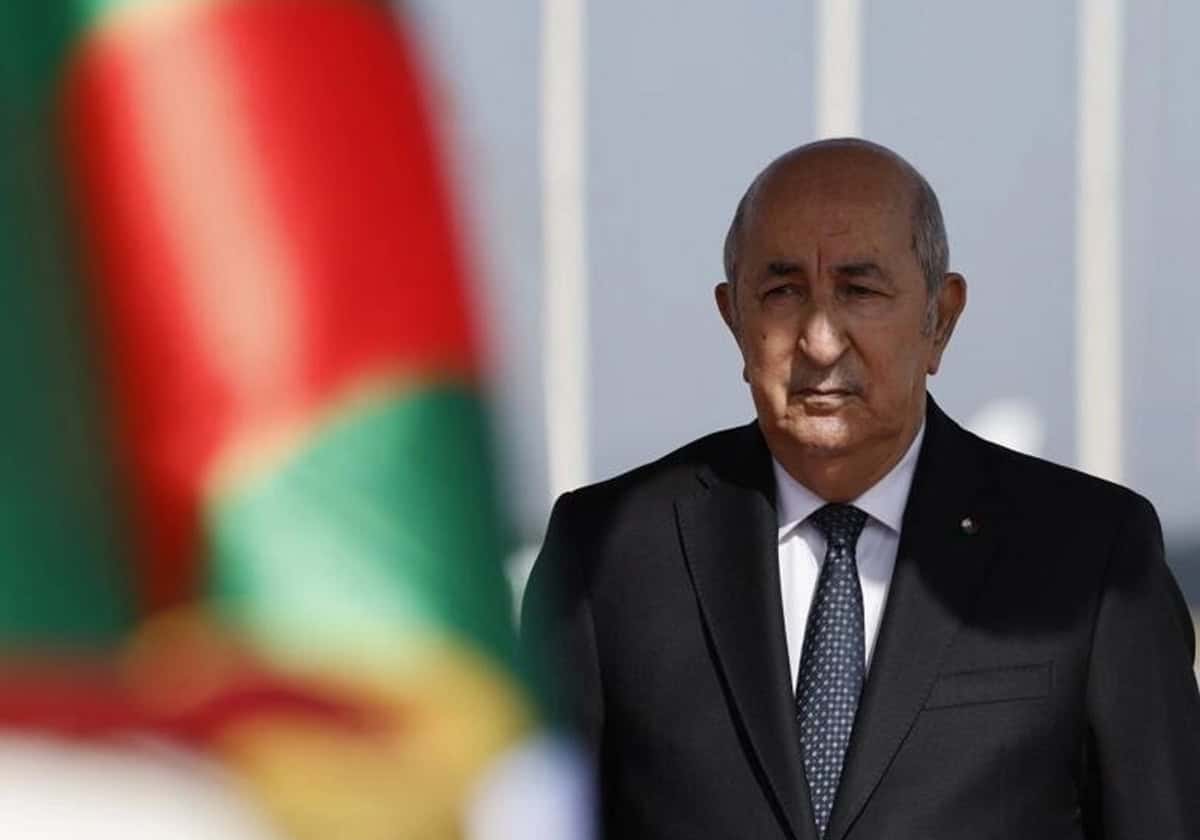 ماذا يحدث في الجزائر؟.. “جواسيس الإمارات” تطيح بوزير بارز بعد نفي رسمي وتخبط ماذا يحدث في الجزائر؟.. "جواسيس الإمارات" تطيح بوزير بارز بعد نفي رسمي وتخبط