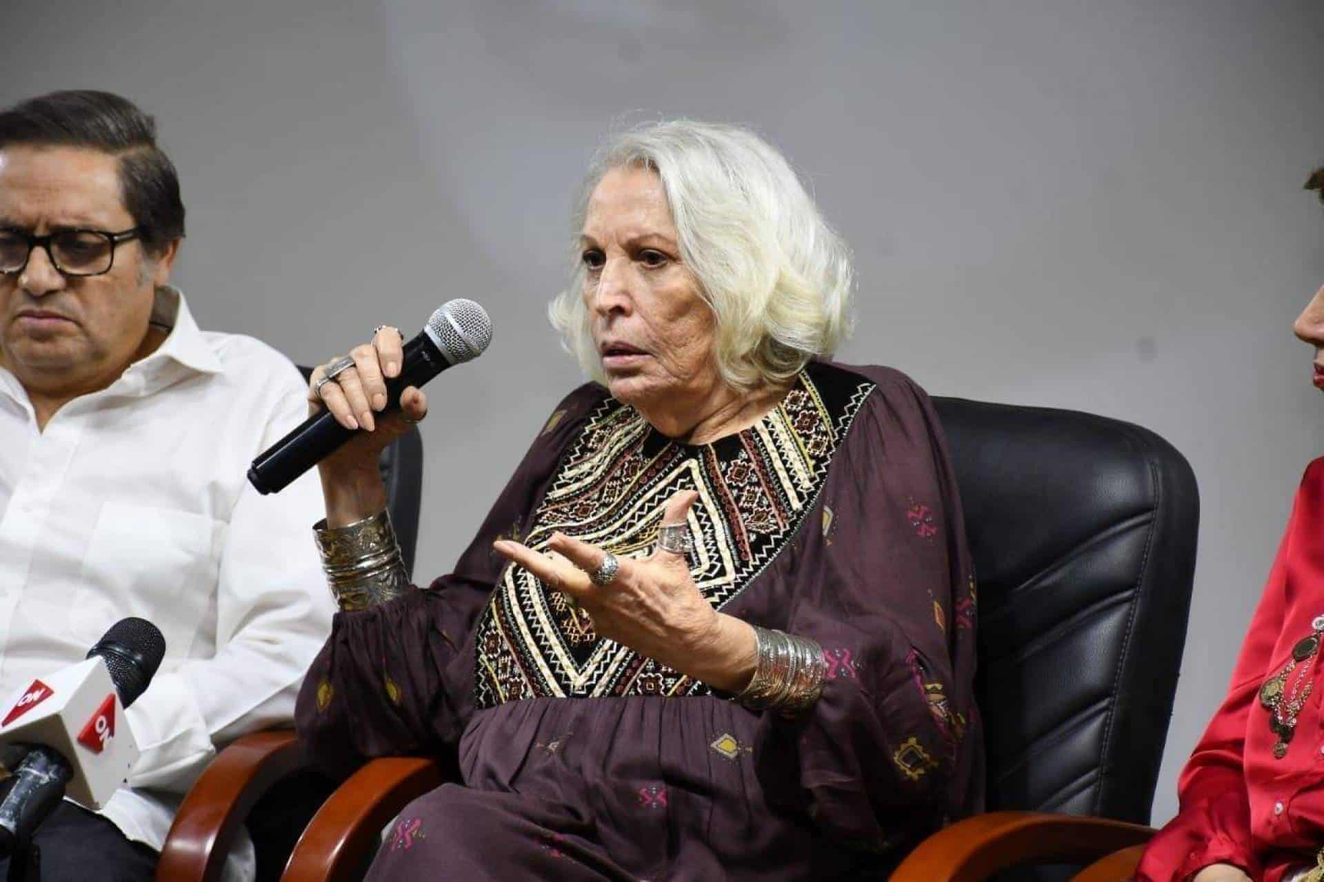 فريدة فهمي تكشف سبب اعتزالها الرقص وتهاجم مهرجان القاهرة السينمائي (فيديو) فريدة فهمي تكشف سبب اعتزالها الرقص وتهاجم مهرجان القاهرة السينمائي