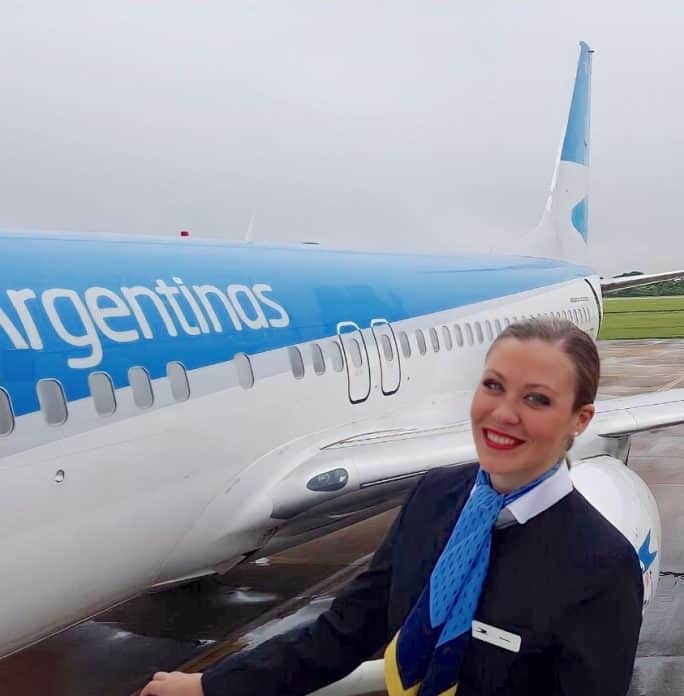 حثت المضيفة الأرجنتينية المسافرين على عدم تغيير حفاضات الأطفال على الطاولات وأن يفعلوا ذلك في الحمامات 