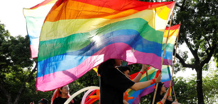 لأول مرة .. مثليون عرب يجتمعون مع أشباههم من إرجاء العالم بأمريكا | القصة الكاملة المثلية الجنسية