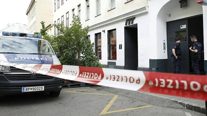 لاجئ سوري في النمسا يقتل زوجته