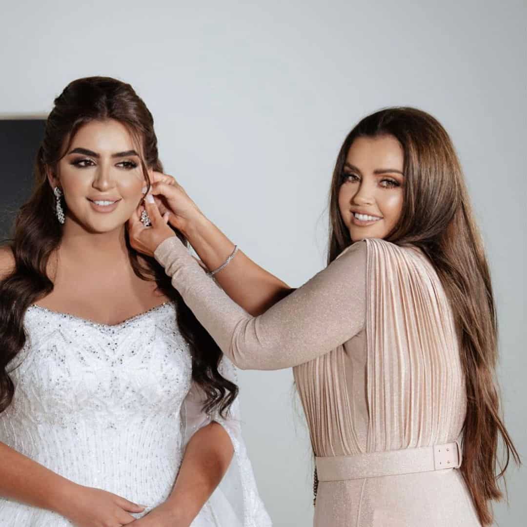 حفل زفاف الشيخة مهرة ووالدتها 