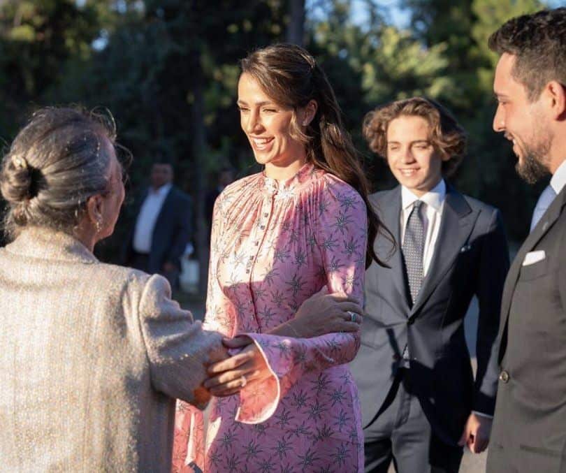 فستان الأميرة رجوة الحسين