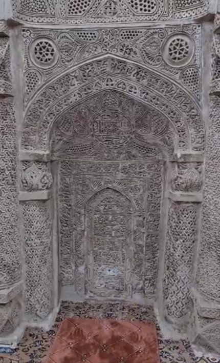 محراب أثري نادر في سلطنة عمان