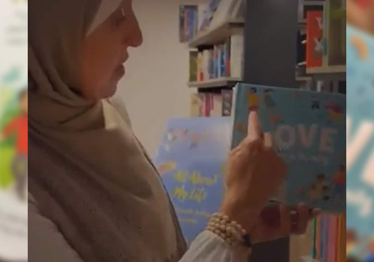 كتب الأطفال تروج للمثلية الجنسية