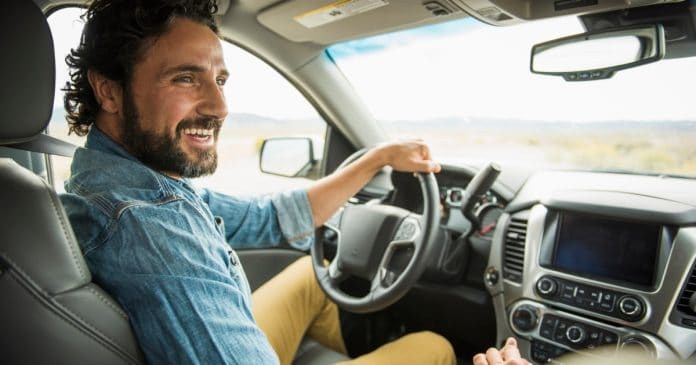  غسل السيارة 