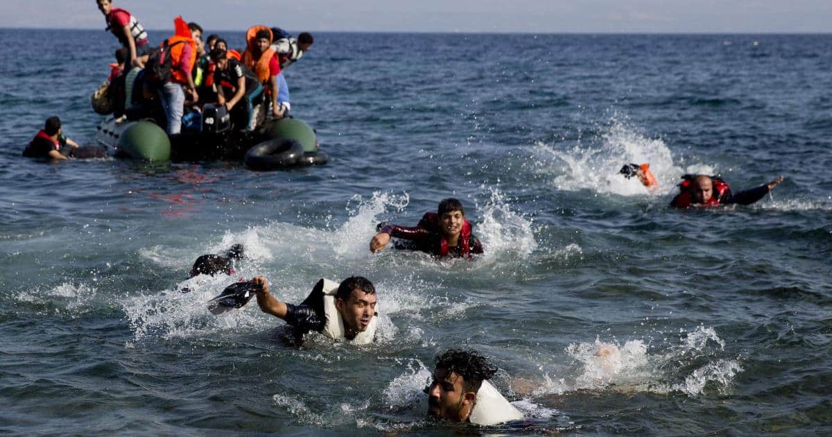 الناجيين من غرق السفينة