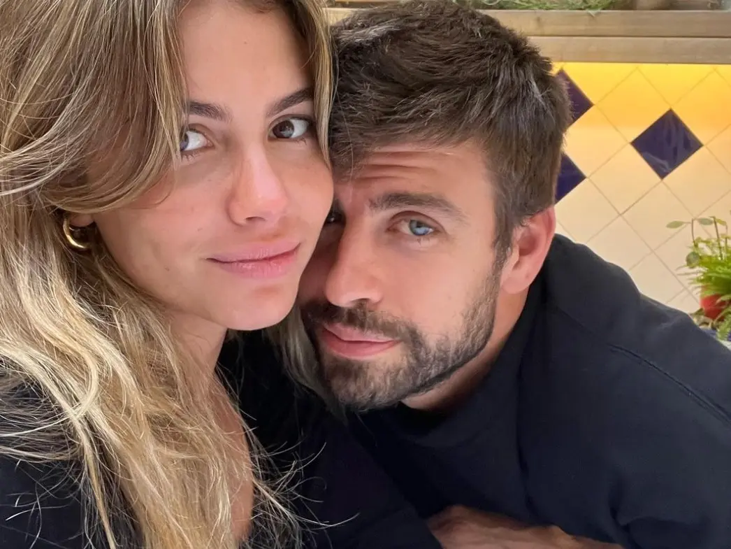 بيكيه وكلارا