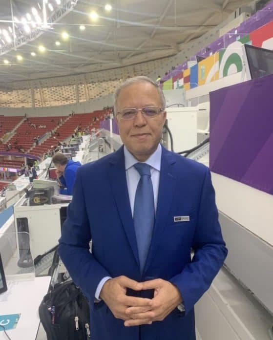 غادر رؤوف خليف قنوات beIN SPORTS؛ بسبب تجاوز سن العمل القانوني في دولة قطر