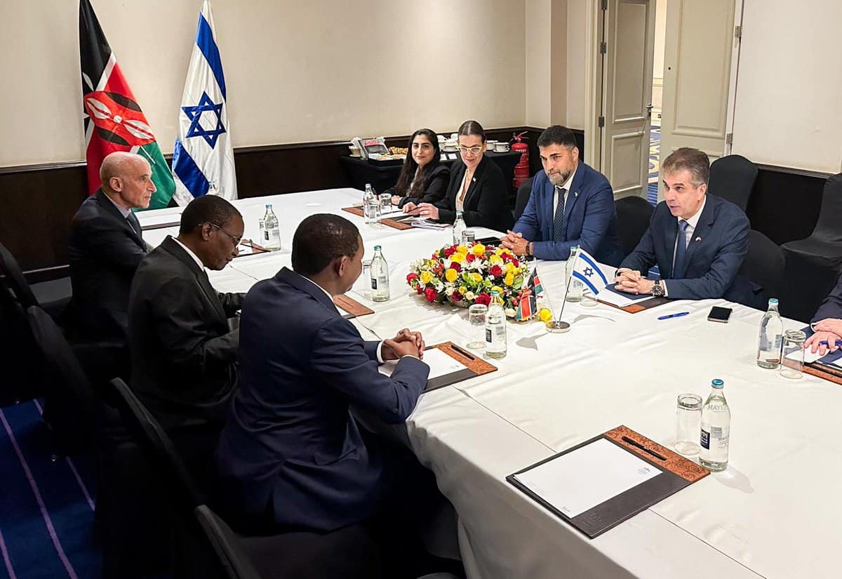 زيارة ايدي كوهين إلى كينيا