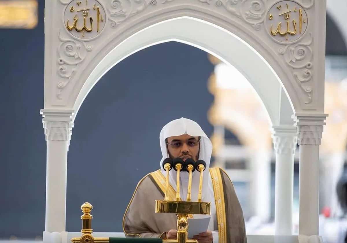 رئاسة شؤون الحرمين الستار عن المنبر الحديث للحرم المكي، والذي تميز بطراز إسلامي فريد