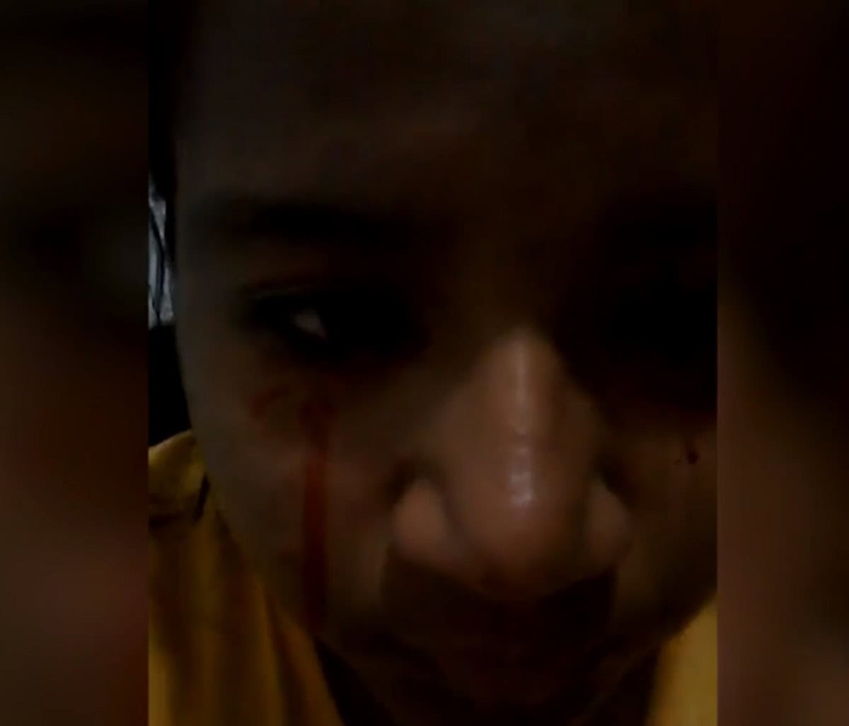 حتى الآن لم يتمكن أي متخصص من العثور على حل لمشكلة الفتاة