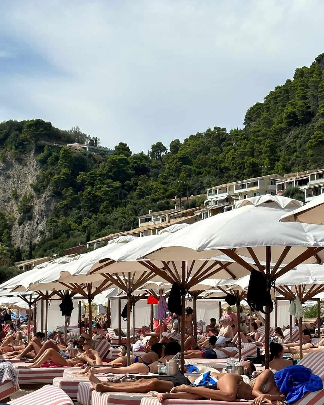 ابنة عمرو دياب كنزي