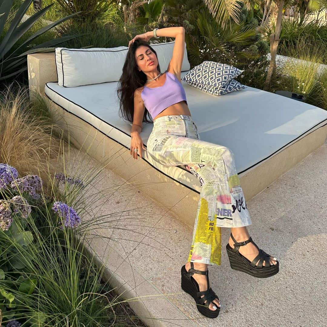 مؤخرة مريم حسين