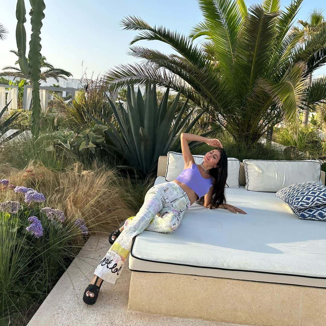 مؤخرة مريم حسين