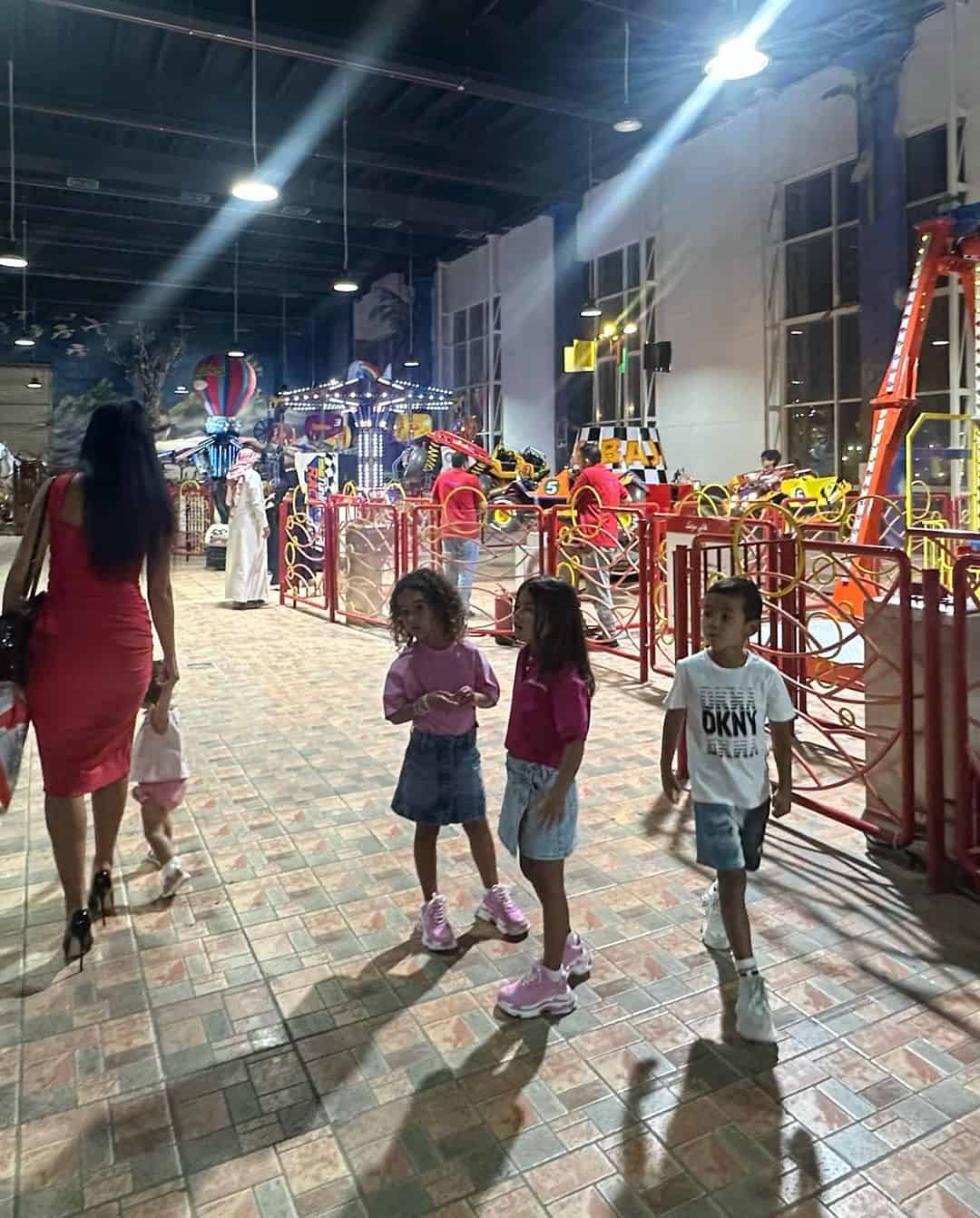 أطفال الثنائي