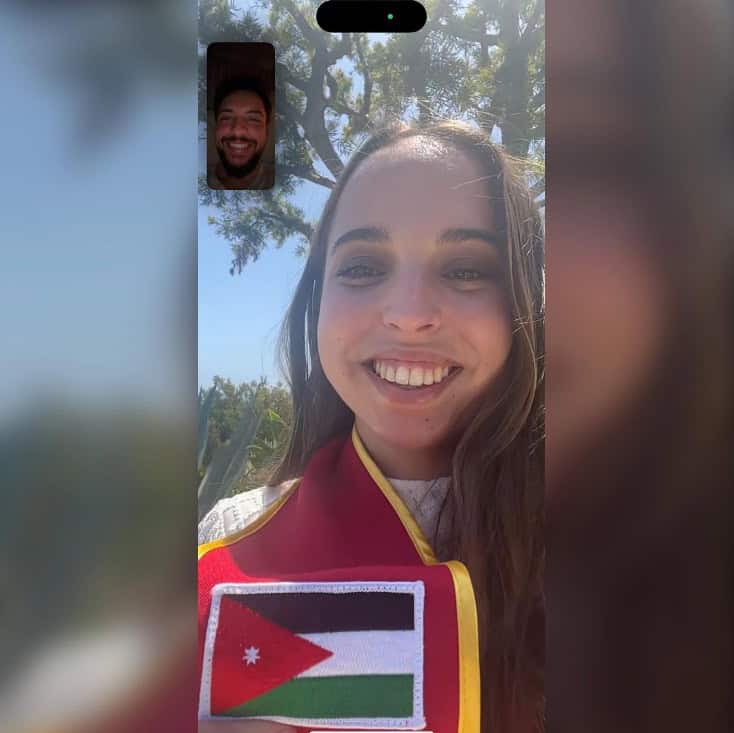 الأمير الحسين وشقيقته سلمى