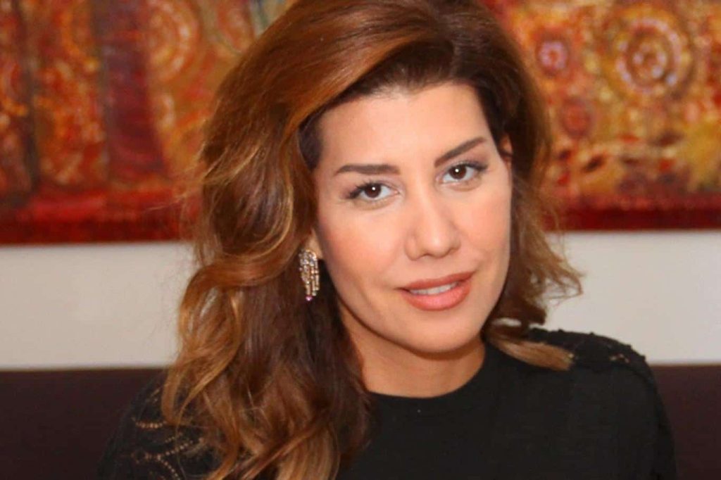 بعد أسابيع على المقابلة المثيرة للجدل.. الإعلامية بولا يعقوبيان تستقيل على الهواء وتوجه رسالة للحريري | القصة الكاملة بولا يعقوبيان