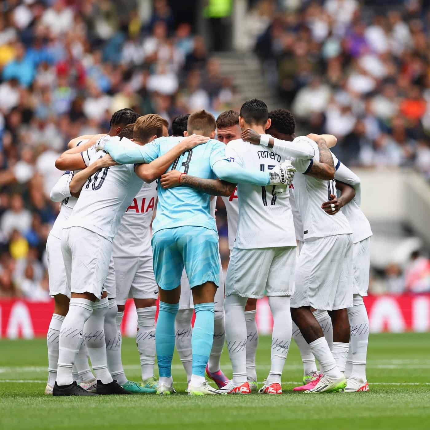 فريق توتنهام