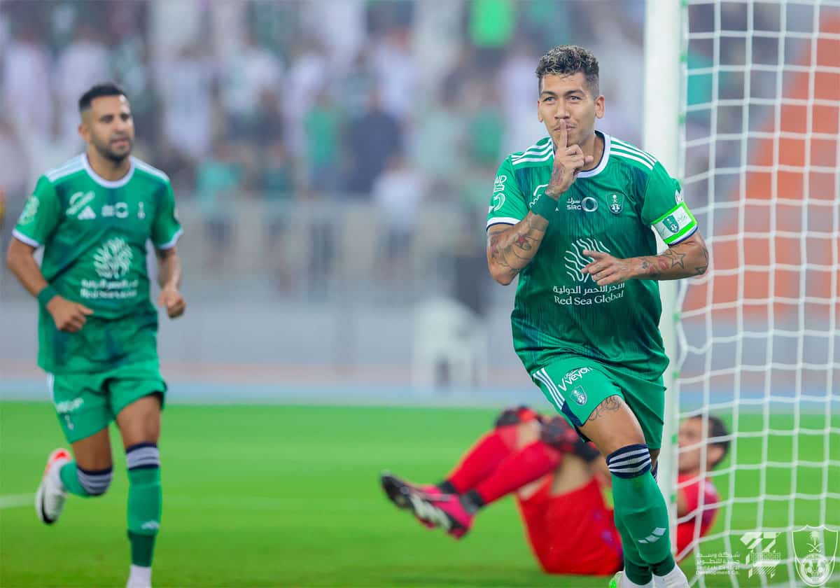 هاتريك فيرمينو القياسي في أول ظهورٍ مع الأهلي في الدوري السعودي (شاهد) هاتريك فيرمينو في الدوري السعودي
