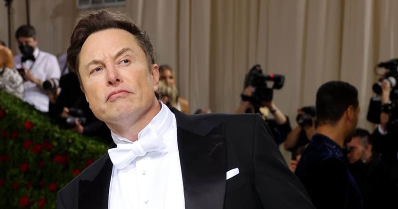 طرحت إدارة إكس (تويتر سابقاً) ميزة جديدة هي إخفاء الإعجابات لكن إيلون ماسك أوصى بتجنبها